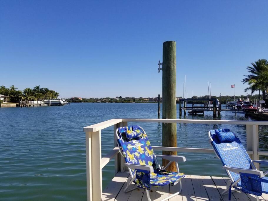 Villa Irb Surf House Waterfront Oasis+ Sunshine +Fun Kayaks Clearwater Beach Exterior foto