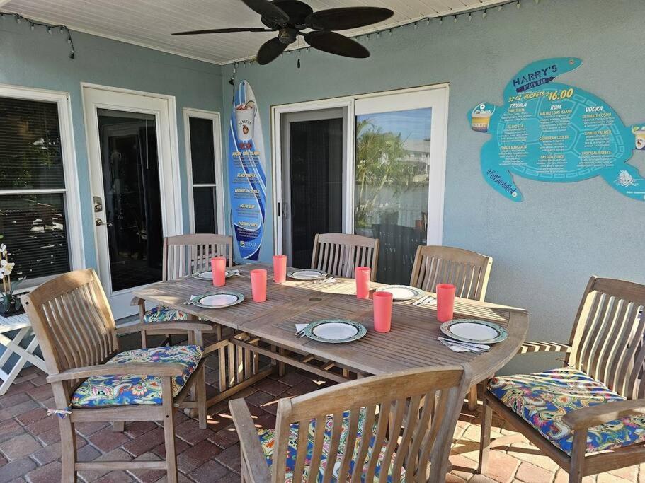 Villa Irb Surf House Waterfront Oasis+ Sunshine +Fun Kayaks Clearwater Beach Exterior foto